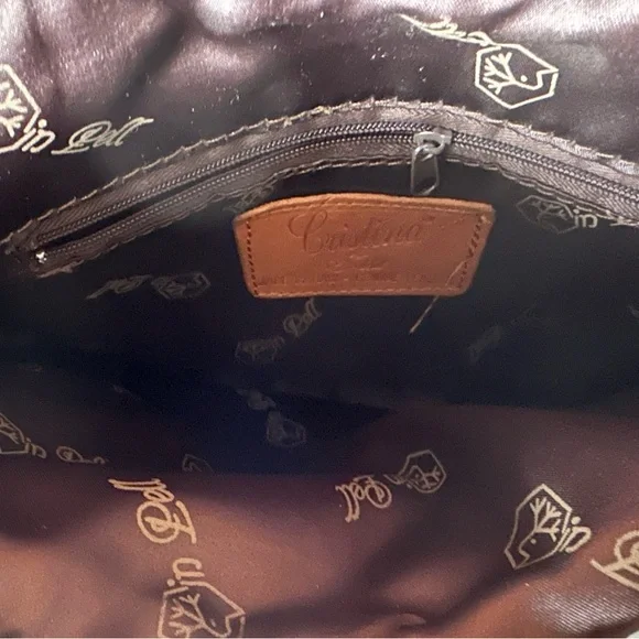 Cristina in Pell Tan Pebbled Leather Crossbody Made in Italy - Picture 11 of 16